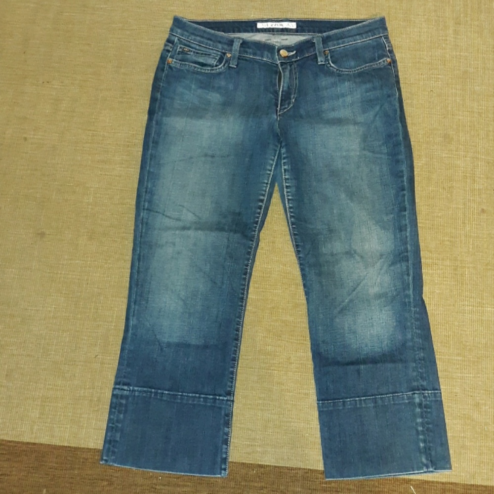 🏖Joe's jeans capris. Size:30